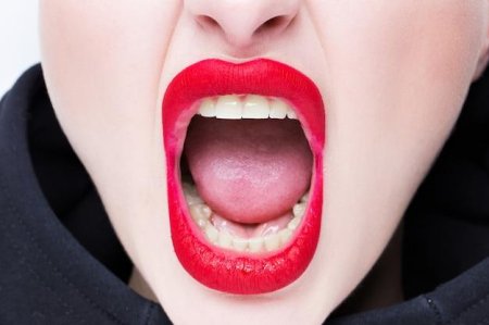 Открытый рот