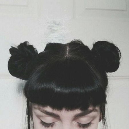 Прическа с рожками