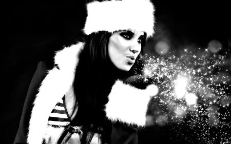 Девушки снежинки