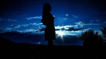 Силуэт девушек