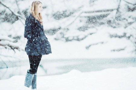 Блондинка зима