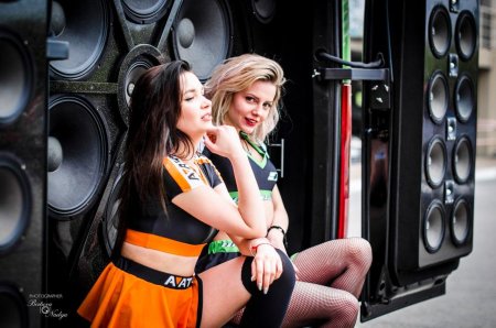 Девушки автозвук