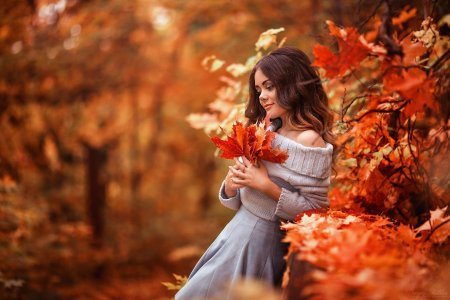Девушка осень