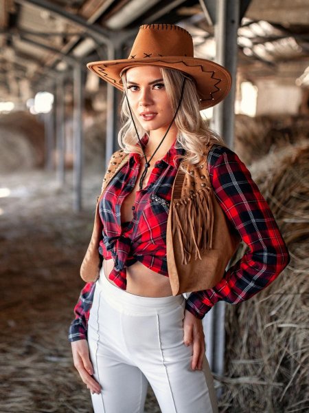 Эмма хикс ковбойка