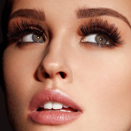 Макияж ресниц