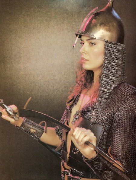 Лариса белогурова в кольчуге