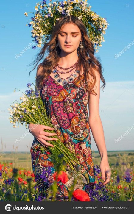 Красивая украинская девушка