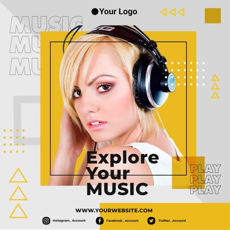 Девушки в наушниках в арте