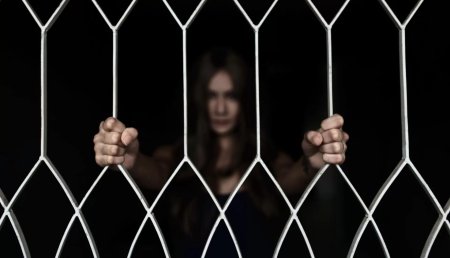 Тюрьма решетка