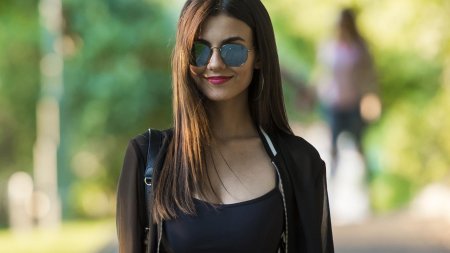 Виктория джастис (victoria justice)