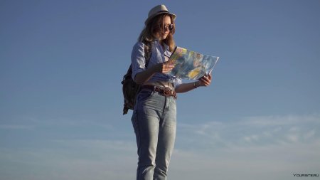 Женщина путешественница