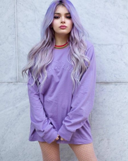 Оливия обрайн с фиолетовыми волосами