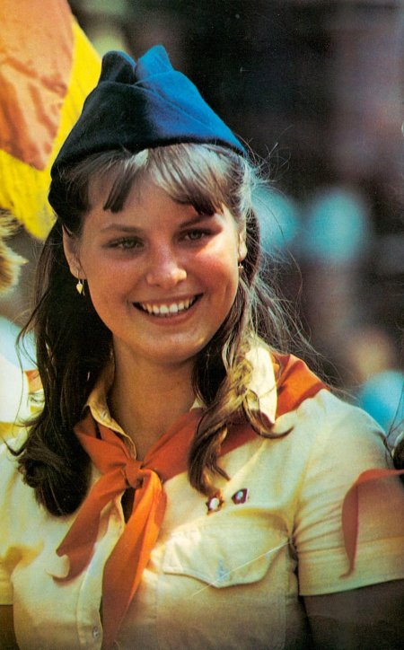 Пионерский лагерь ссср пионервожатые