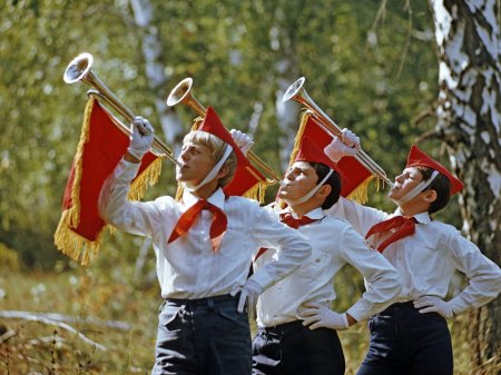 Пионерия горнист