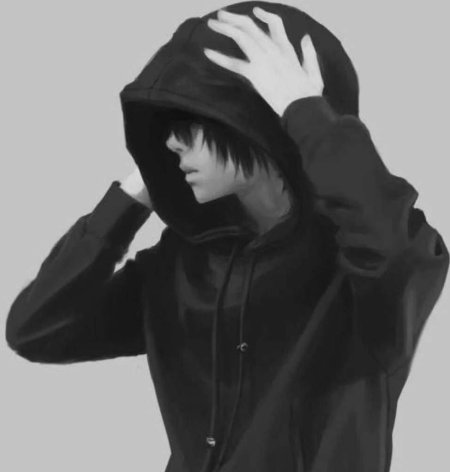 Мужчина в капюшоне