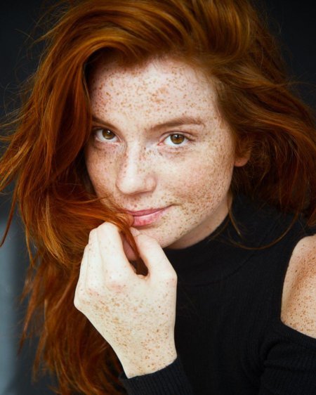 Лука холлестелле