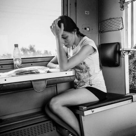 В поезде девушки