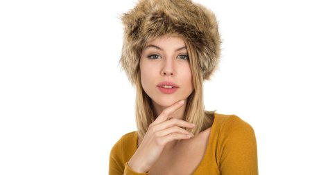 Меховая шапка