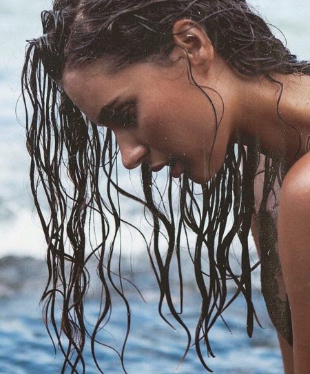 Мокрые волосы