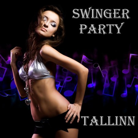 Девушка танцует в клубе