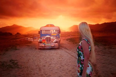 Девушка машина закат