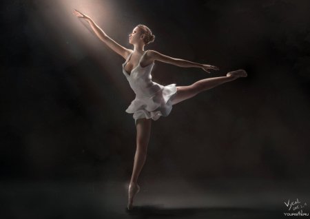 Балерина в танце