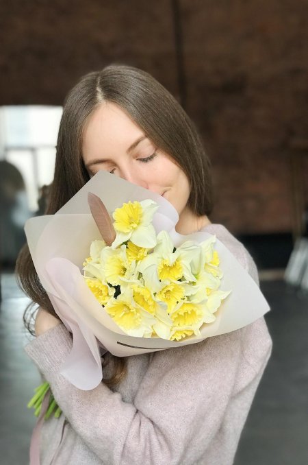 Нарцисс букет