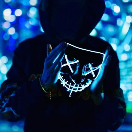 Неоновая маска судная ночь