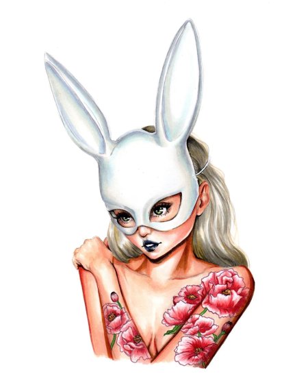 Девушка в маске кролика