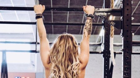 Ева кларк подтягивания