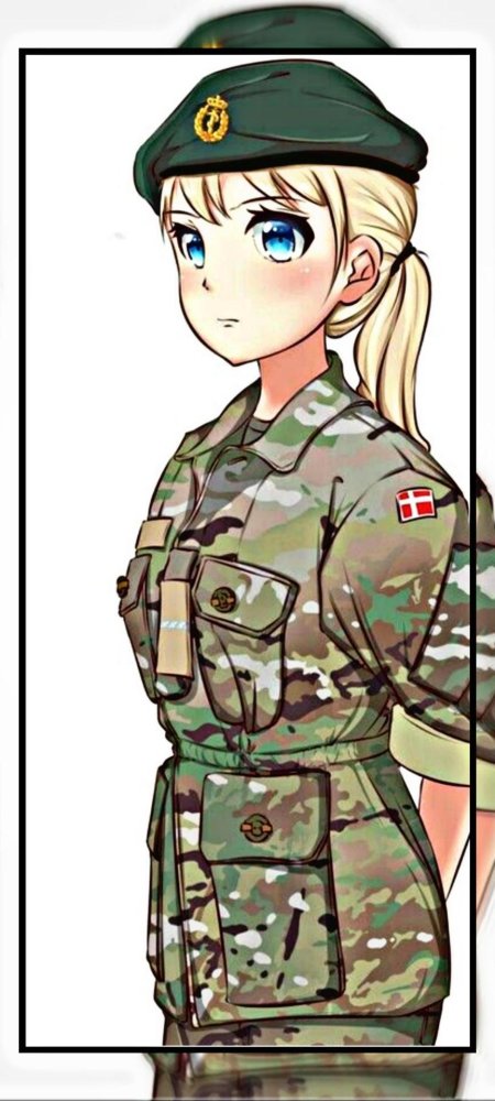 Аниме девушка военная