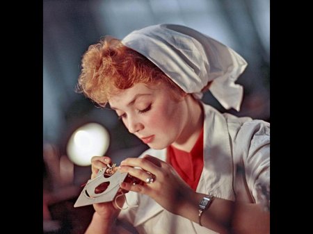 Советская женщина