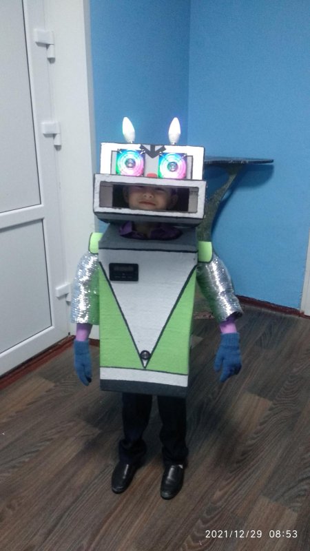 Заяц робот ну погоди