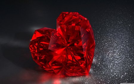Красный бриллианты диамонд