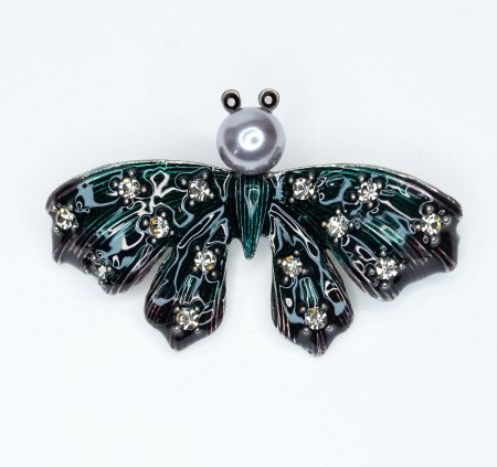 Броши бабочки