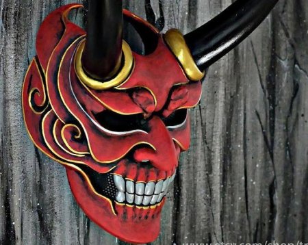 Японская маска демона