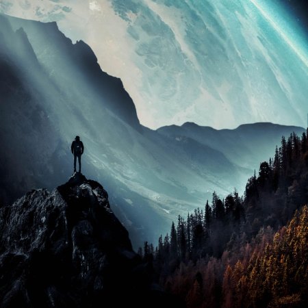 Люди в горах