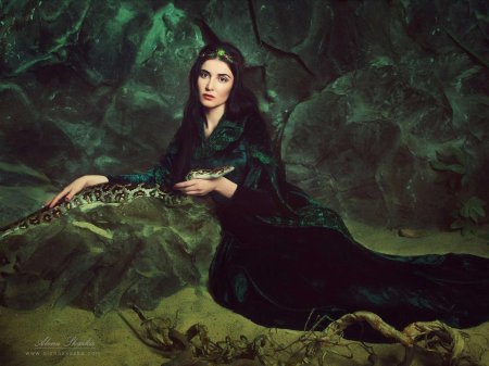 Хозяйка малахитовой горы