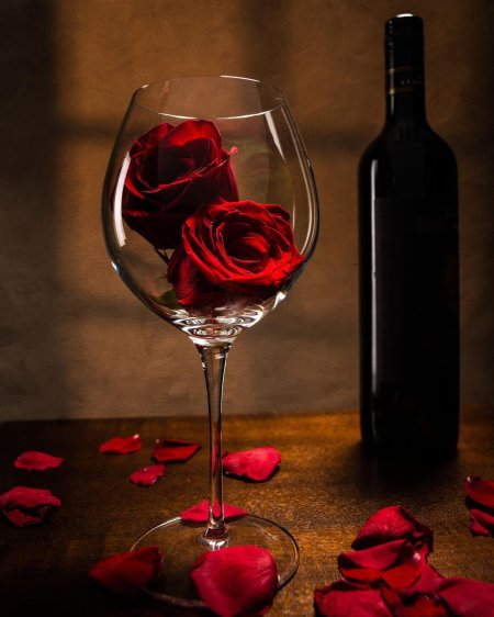 Бокал с вином