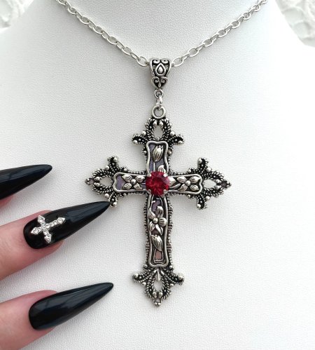 Готический крест подвеска
