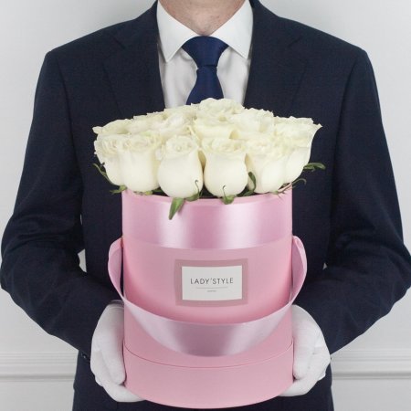 Вайт охара роза в шляпной коробке