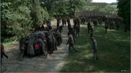 Ходячие мертвецы толпа зомби