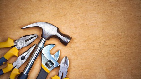 Фон с инструментами