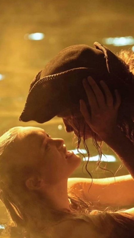 Джемма уорд русалка пираты карибского моря