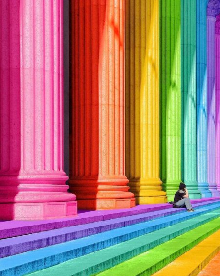 Яркие цвета