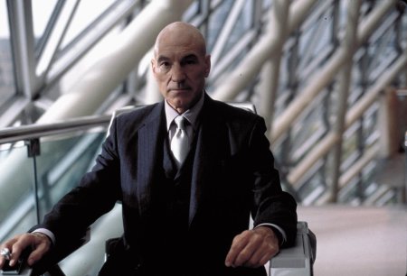 Профессор ксавьер актер