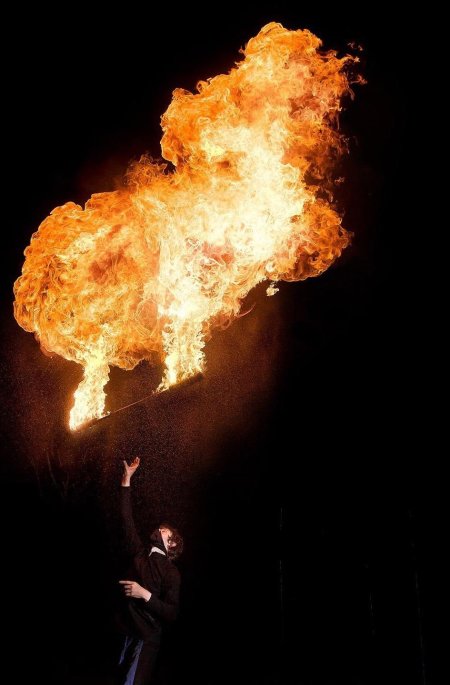 Фаер шоу огненное дыхание