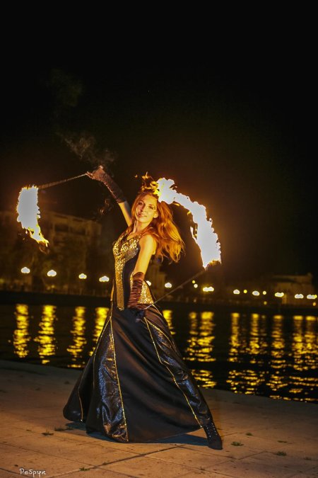 Костюм для огненного шоу