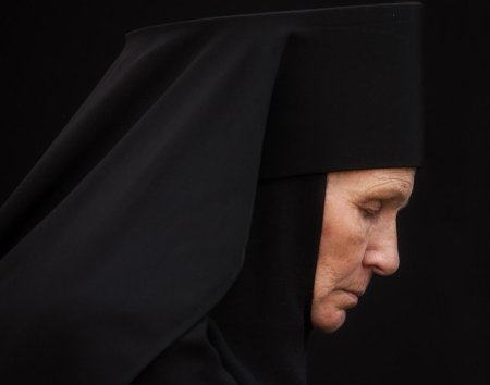 Православная монахиня