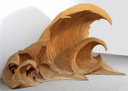 Деревянная скульптура